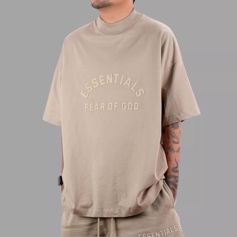 Áo Fear of God FOG Essentials Tee Dusty Beige - Áo thun cổ tròn tay lỡ màu be, chữ vòng cung