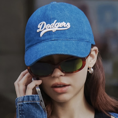 Mũ MLB Varsity Cultive Lettering Denim Unstructured Ball Cap Dodgers - Mũ lưỡi trai, nón kết màu xanh denim