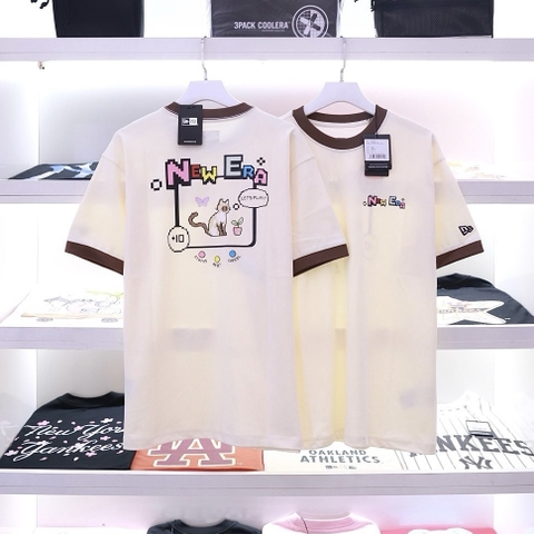 ÁO NEW ERA NEW YORK YANKEES CAT PLAY GAME CREAM T-SHIRT - ÁO THUN CỔ TRÒN TAY LỠ HÌNH MÈO NY MÀU KEM