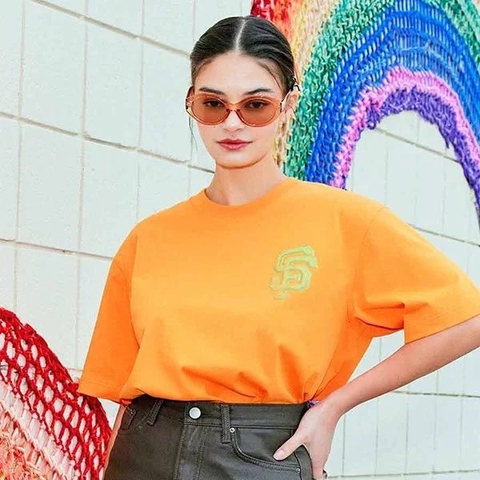 Áo Phông MLB Pop Art Graphic Overfit San Francisco Giants Tshirt 3ATSL0233-14ORS