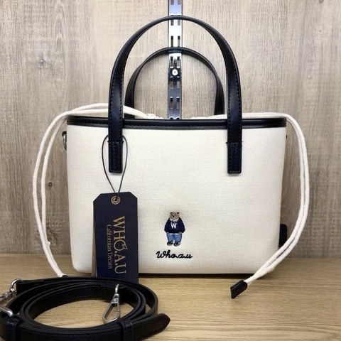 WHOAU BEAR CANVAS TOTE BAG WHITE - Túi xách có quai, đeo chéo, hình gấu, màu trắng