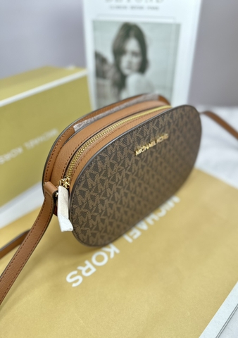Túi Michael Kors MK Jet Set Travel Medium Signature Logo Crossbody Bag Brown - Túi đeo chéo, dáng oval tròn, màu nâu