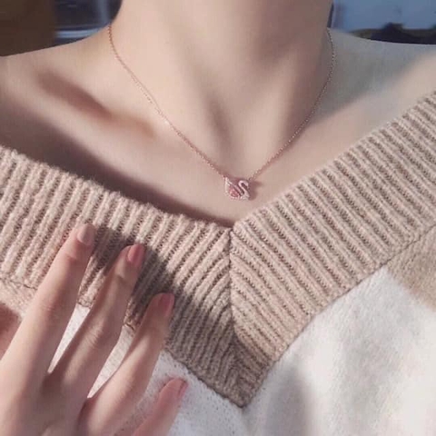 SWAROVSKI Dazzling Swan necklace (Swan, Pink, Rose gold-tone plated) - Dây cổ, dây chuyền SWAROVSKI - JEWELRY NECKLACE