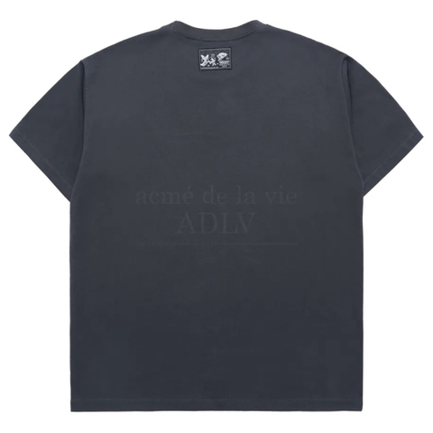 [THE POWERPUFF GIRLS X ADLV] ÁO ADLV BIG PRINTING ARTWORK T-SHIRT CHARCOAL - ÁO THUN NHỮNG CÔ GÁI SIÊU NHÂN - MÀU THAN CHÌ