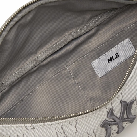 MLB Jacquard Monogram Charcoal Grey hip sack bag - Túi đeo hông, túi bao tử màu xám trắng