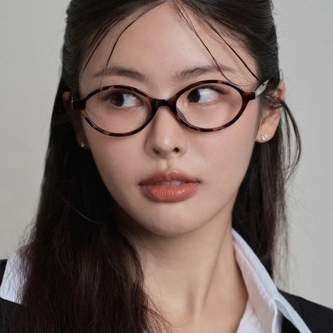 CHÍNH HÃNG - KÍNH MẮT RIETI ERICA - C1 BLACK / C4 LEOPARD - Gọng đen hoặc nâu beo đồi mồi, tròng kính trong suốt