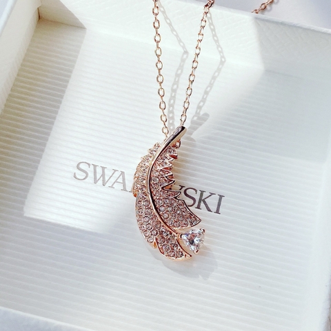 SWAROVSKI Nice pendant (Feather, White, Rose gold-tone plated) - Dây cổ, dây chuyền lông vũ hồng vàng - SWAROVSKI - JEWELRY NECKLACE