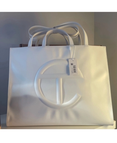 TÚI TELFAR WHITE BAG - MEDIUM M SIZE (38x28x13cm) - TÚI ĐEO CHÉO TELFAR MÀU TRẮNG