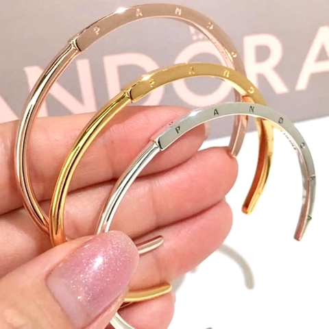 Pandora Signature I-D bangle (Silver Sterling / 14k Rose-gold plated / 14k gold plated) - Vòng/lắc tay bạc 925 / hỗn hợp kim loại mạ vàng - vàng hồng 14k, dáng cứng - JEWELRY