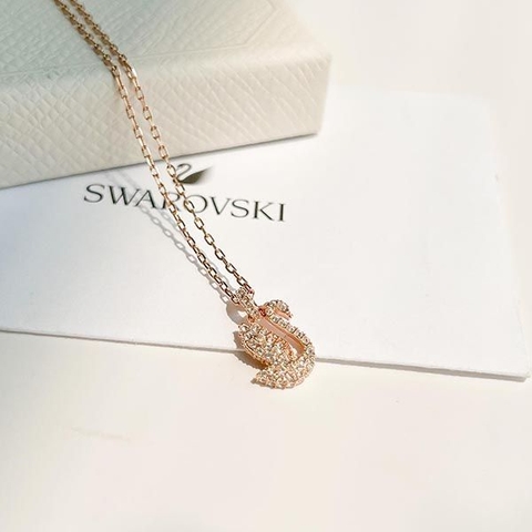 SWAROVSKI Iconic Swan pendant (Swan, Small, White, Rhodium plated) - Dây cổ, dây chuyền SWAROVSKI - JEWELRY NECKLACE