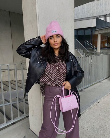 TÚI ĐEO CHÉO BUBBLE GUM HỒNG NHẠT TELFAR