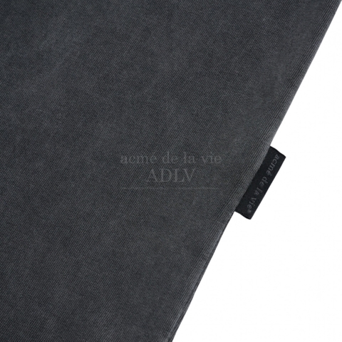 ÁO ADLV BEAR APPLIQUE PIGMENT WASHING CHARCOAL T-SHIRT - Áo thun cổ tròn tay lỡ hình gấu, màu than chì