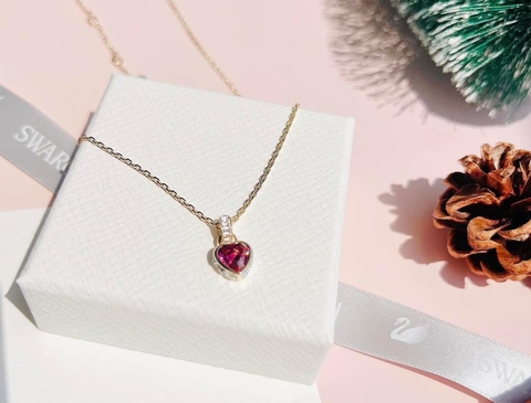 SWAROVSKI Stilla pendant (Heart, Red, Gold-tone plated) - Dây cổ, dây chuyền hình tim màu đỏ hồng - SWAROVSKI - JEWELRY NECKLACE