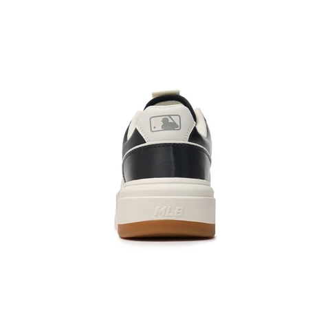 GIÀY MLB Chunky Liner Hologram New York Yankees Black