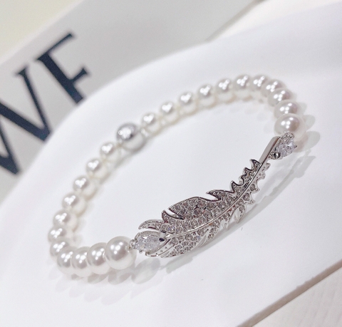 SWAROVSKI Nice bracelet (Magnetic closure, Feather, White, Rhodium) - Vòng/lắc tay ngọc trai pha lê, lông vũ - SWAROVSKI - JEWELRY