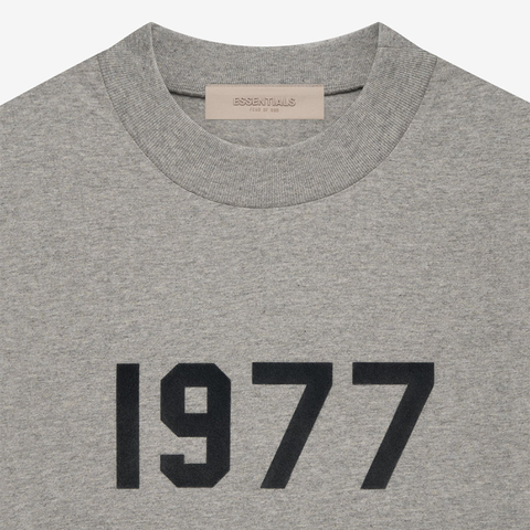 Áo Fear Of God Essentials 1977 Dark Oatmeal Tee - Áo thun cổ tròn tay lỡ màu xám tối