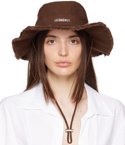 MŨ JACQUEMUS LE BOB ARTICHAUT BROWN - LES CLASSIQUES - BUCKET HAT
