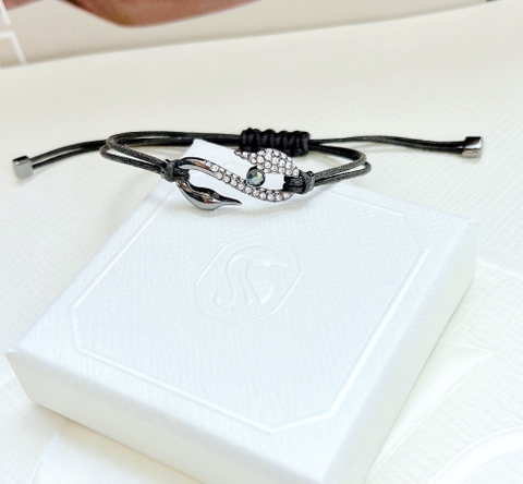 SWAROVSKI Crystal Power Collection Hook Bracelet, Black, Rhodium - Vòng/lắc tay pha lê trắng, dây dù thắt màu đen - JEWELRY