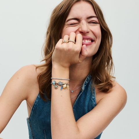 PANDORA Disney Cinderella's Glass Blue Slipper Dangle Charm (Silver Sterling, CZ, GLASS) - Hạt trang trí vòng tay hình chiếc giày thuỷ tinh xanh, bạc 925, đá Zirconia