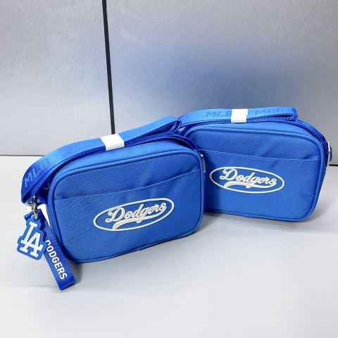 Túi MLB Varsity Camera cross Bag Black/Lavender/Blue - Túi đeo chéo màu đen/tím/xanh