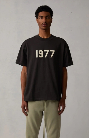 Áo Fear Of God Essentials 1977 Iron Tee - Áo thun cổ tròn tay lỡ màu đen