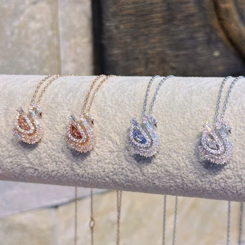 SWAROVSKI Swan pendant (Mixed cuts, WHITE/BLUE/PINK/RED) - Dây cổ, chuyền, đính đá pha lê trắng/xanh/hồng/đỏ, thiên nga - JEWELRY NECKLACE