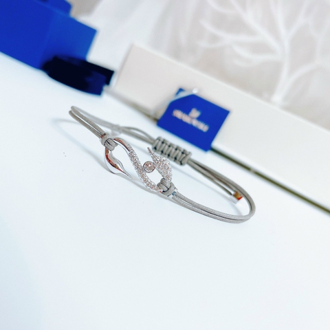 SWAROVSKI Crystal Power Collection Hook Bracelet, Gray, Rhodium - Vòng/lắc tay pha lê trắng, dây dù thắt màu xám - JEWELRY