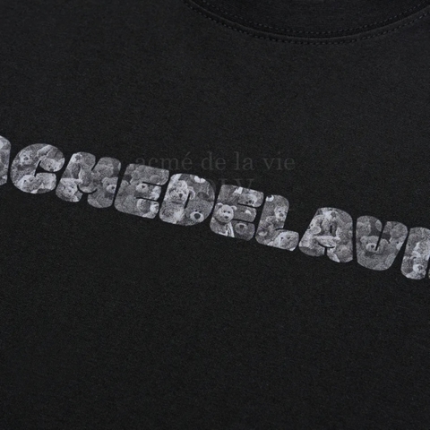 ÁO ADLV BEAR DOLL FUZZY RABBIT T-SHIRT BLACK - ÁO THUN CỔ TRÒN TAY LỠ, HÌNH THỎ, MÀU ĐEN