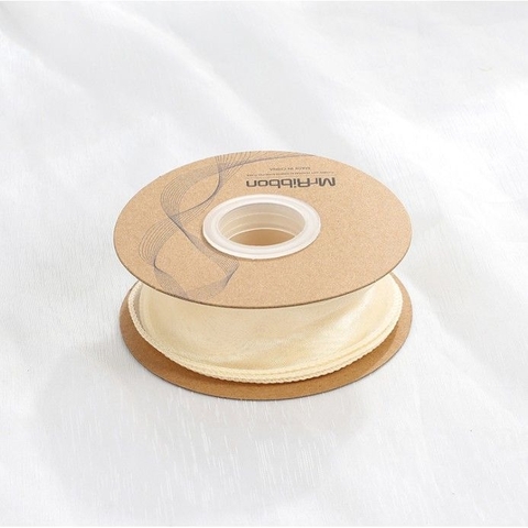 Rb Đuôi Cá/Màu kem (4Cm)