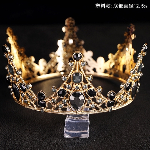 Vương miện đính đá