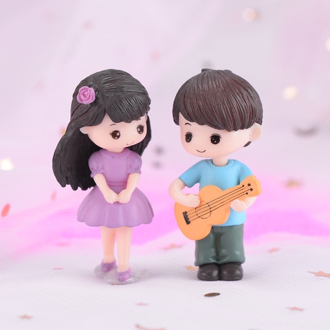 CN-cặp đôi đánh đàn áo xanh tím