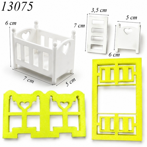 Bộ 2 khuôn cắt hình nuôi em bé