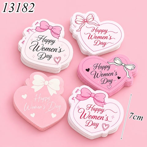 Túi 50 thẻ Happy Women Day hình Tim Nơ Hồng Size To