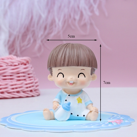 CN-bé trai bình sữa