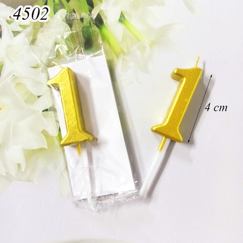 Một Chiếc Nến số 1 vàng