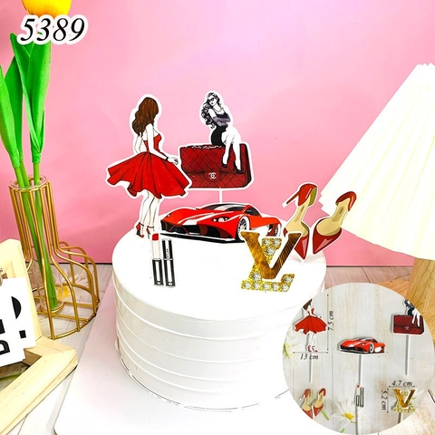 SCG-Set cắm cố gái LV ô tô đỏ.