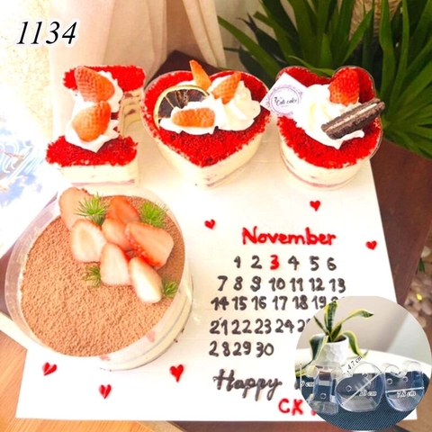 Khuôn bánh chữ I❤️U không hộp