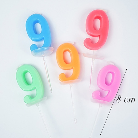 Hộp 20 nến số 9 nhiều màu