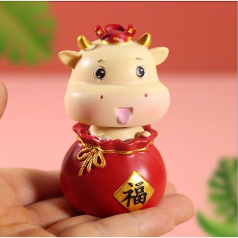 Tuong - Trâu vương miện ngồi hũ đỏ
