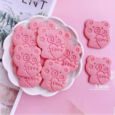 Bánh Quy Tạo Hình Heo Love Hồng M18
