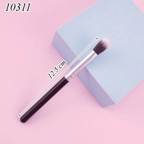 Cọ trang điểm mắt dáng tròn cán đen 2 TQ