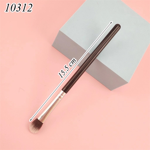 Cọ trang điểm mắt dáng tròn cán đen 3 TQ