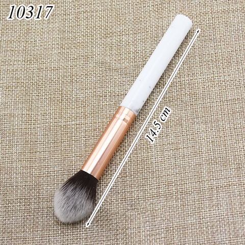 Cọ trang điểm cán trắng 4 TQ