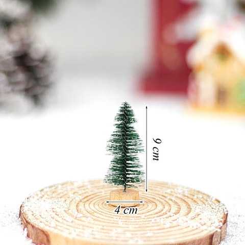 Cây Thông Noel Lá Xanh 9cm