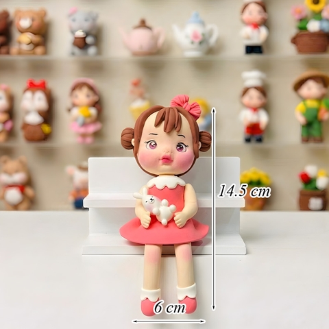 Đất Set Bé Gái Hồng Ngồi Ôm Thỏ