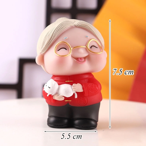 Cụ bà đỏ bế mèo đỏ nhựa nhẹ.
