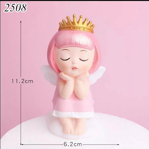 Tuong - em bé vương miện hồng
