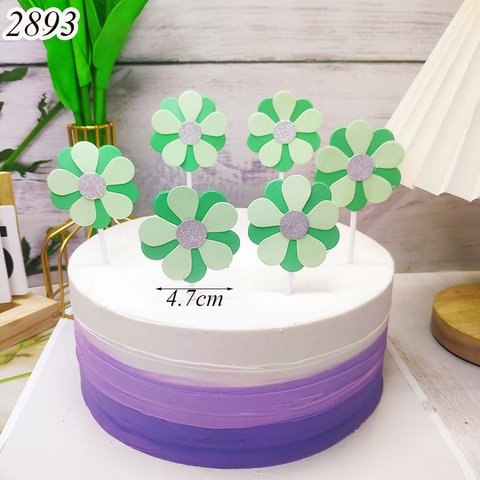 SCG - set cắm 5 hoa xanh lá