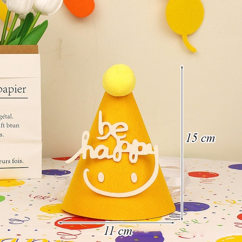 Mũ nỉ HPBD gắn bông M9