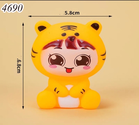 Tượng bé gái hổ vàng nhựa mềm